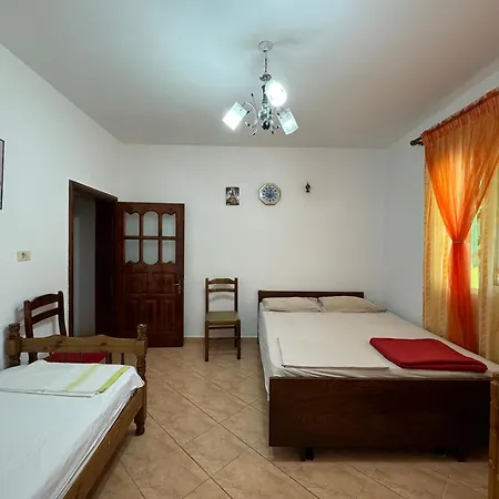 Vlora Three Houses Exterior foto