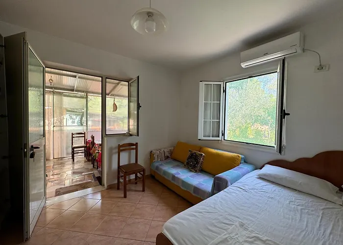 Vlora Three Houses