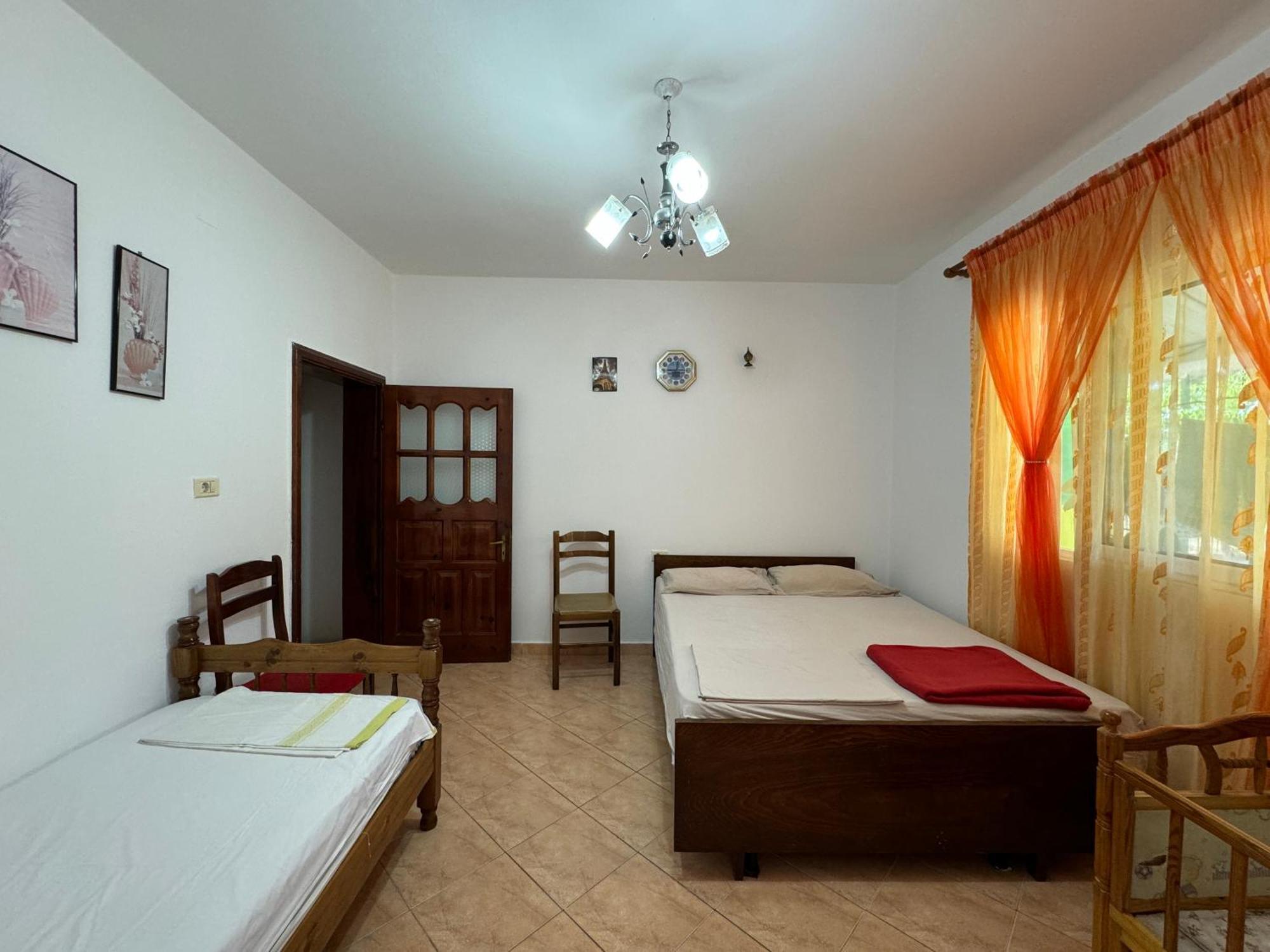 Three Apartment *